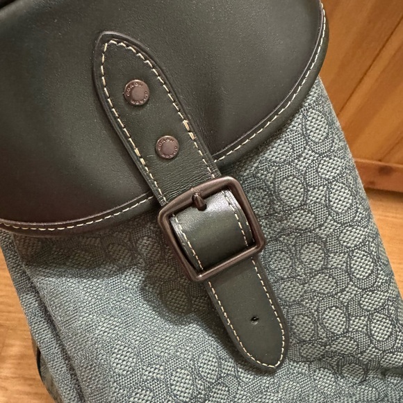 🥰 Coach Hitch Backpack In Micro Signature Jacquard - Picture 12 of 12